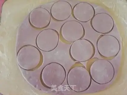 Make Purple roses step 12