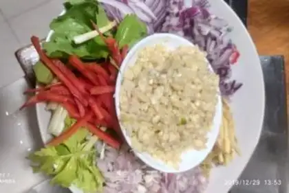 Make Fried leaves step 1