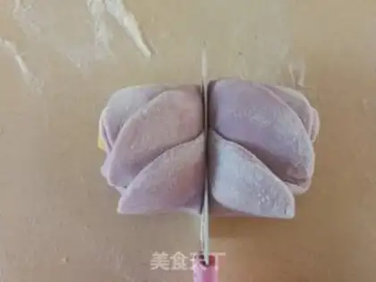 Make Purple roses step 19