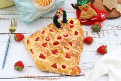 Make Strawberry bread step 12