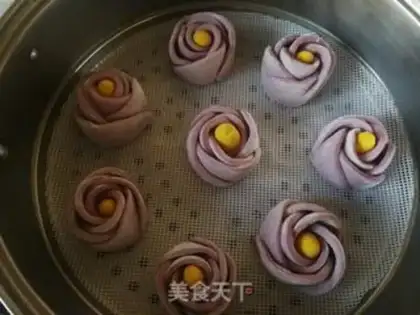 Make Purple roses step 22