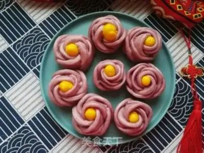 Make Purple roses step 24