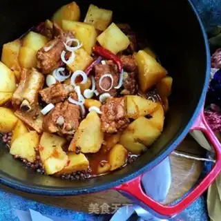 Make Potatoes made of red roasted ribs step 7