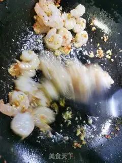 Make Cleaning up onions step 2