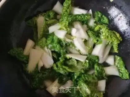 Make Garlic yellow cabbage step 6