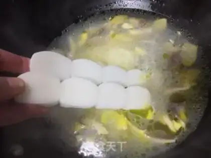 Make Plum mushrooms step 3
