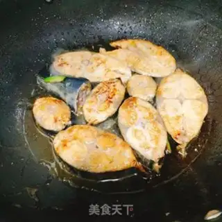 Make Fried mackerel step 3