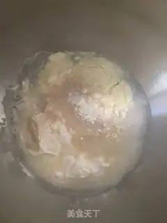 Make A fruit chicken double-packed pizza step 1