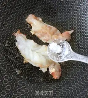 Make Shrimp sandwich step 12