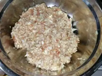 Make Pork dumplings step 3