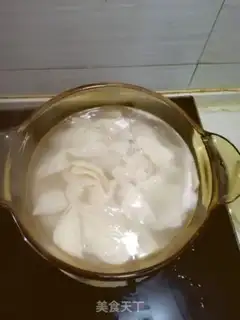 Make The dumpling skin step 3