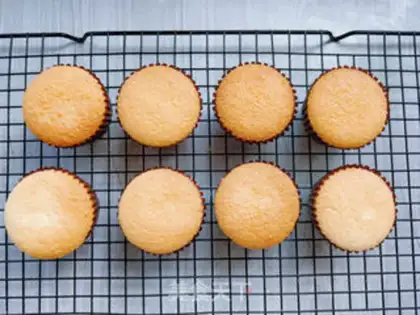 Make Sheep and goat cream cake step 6