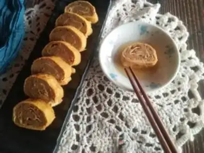 Make Eggskin roll step 8
