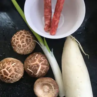 Make Sphinx and salami step 1