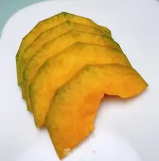 Make Pumpkin omelet step 1