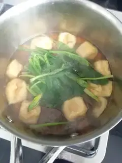 Make Squirty spinach and egg soup step 11