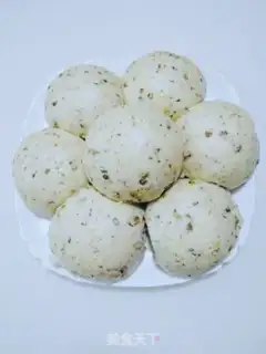 Make Green bean buns step 4