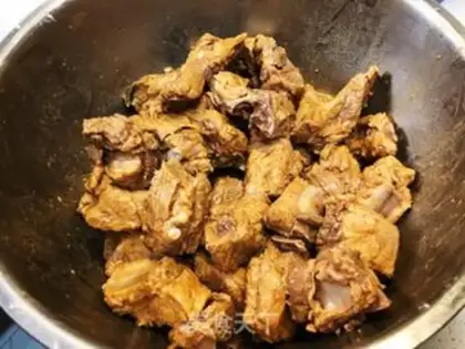 Make Spicy ribs step 1