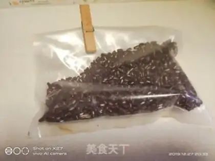 Make Red bean bean rice congee step 1
