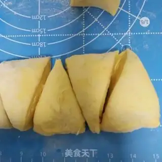 Make Pumpkin butterflies step 4