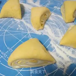 Make Pumpkin butterflies step 5