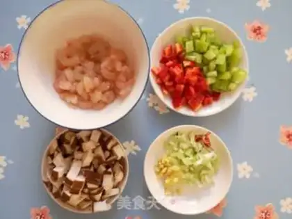 Make Shrimp noodles step 5