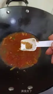 Make Tomato eggs fried cat ears step 4
