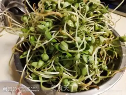 Make Bacon sprouts step 0