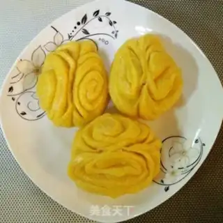 Make Pumpkin butterflies step 14