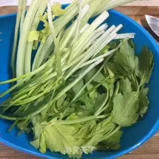 Make Beef tofu vegetable soup step 1