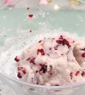 Make The cranberry ball step 7