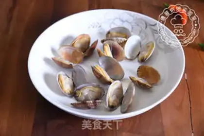 Make Flower clams and eggs step 2