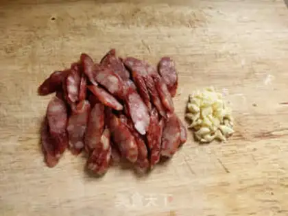 Make Four seasons of beans and sausage step 1