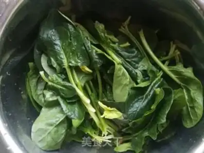 Make Carrot spinach fans step 2