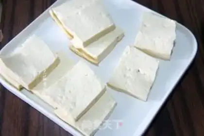 Make Frozen old tofu step 1