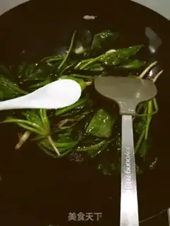 Make Garlic spinach step 3