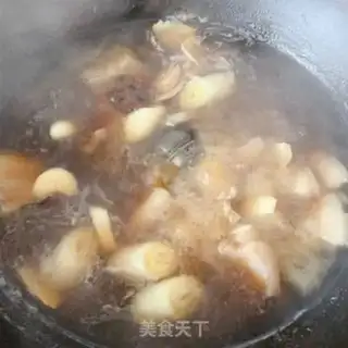 Make The traditional sour pot step 0