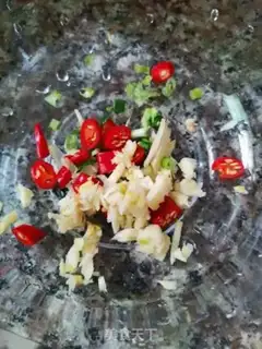 Make Spicy shrimp step 0