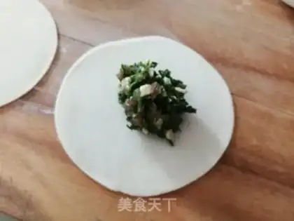 Make Four-Girl dumplings step 2