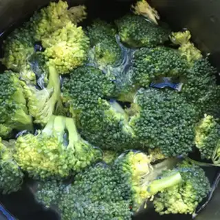 Make ♪ The broccoli ♪ step 2