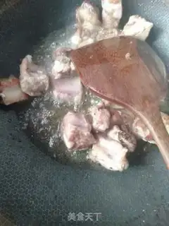 Make Burn the ribs step 1