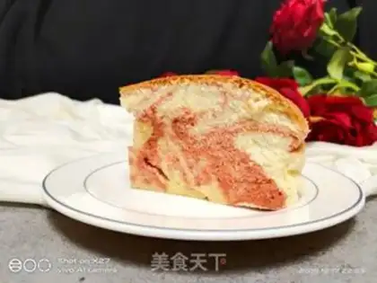 Make Red curvature twirl cake step 12