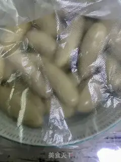 Make Milk black roll step 15