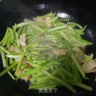 Make Celery powder step 3
