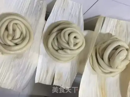 Make Milk black roll step 20