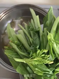 Make Meat and vegetable soup step 4