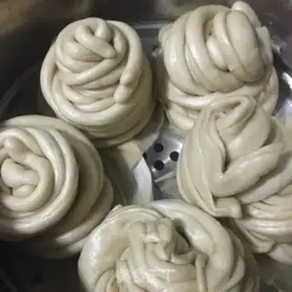 Make Milk black roll step 22