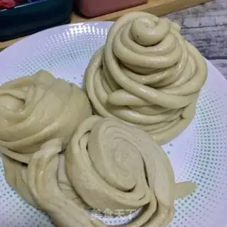 Make Milk black roll step 23