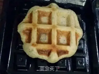Make Red sugar bean slag waffles step 5