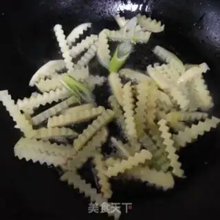 Make Potato fries and cheese step 4
